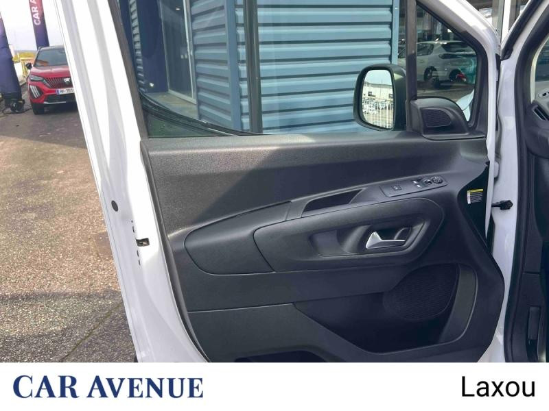 Occasion PEUGEOT Partner M 650kg BlueHDi 100ch S&S Cabine Multiflex 3 places Pack Asphalt Connect 2024 Blanc Icy 20173 € à Nancy