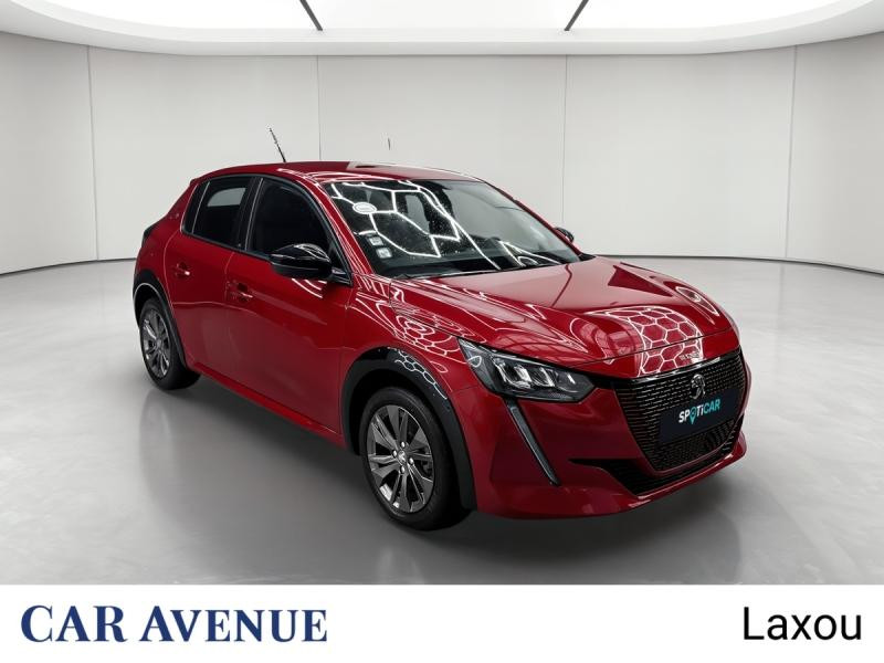 Used PEUGEOT 208 e-208 136ch Style 2022 Rouge Elixir (V) € 15694 in Nancy