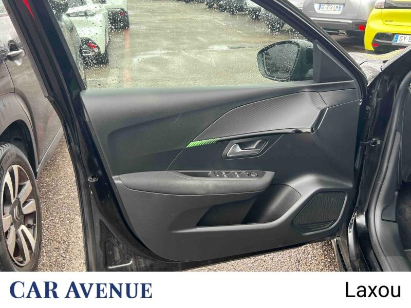 Used PEUGEOT 208 1.2 PureTech 100ch S&S Active 2024 Noir Perla Nera (M) € 13075 in Nancy