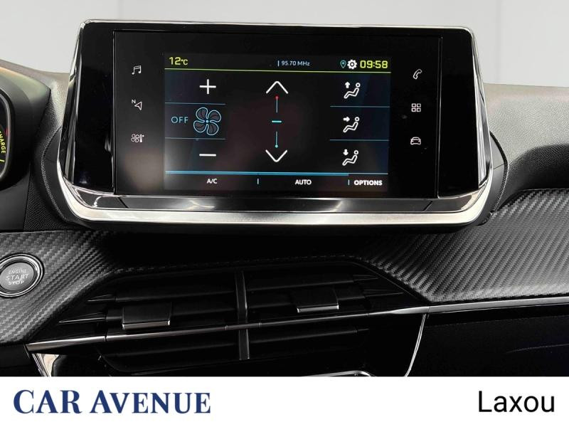 Used PEUGEOT 208 e-208 136ch Style 2022 Rouge Elixir (V) € 15694 in Nancy