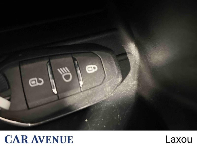 Occasion PEUGEOT 2008 1.2 PureTech 130ch S&S Allure 2021 Blanc banquise (O) 15528 € à Nancy