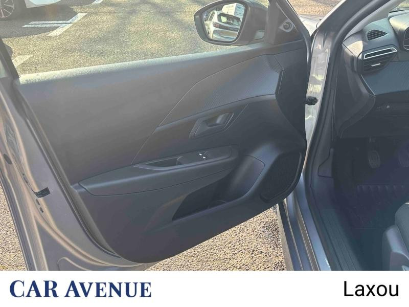 Used PEUGEOT 208 1.2 PureTech 75ch S&S Like 2022 Gris Artense (M) € 11054 in Nancy