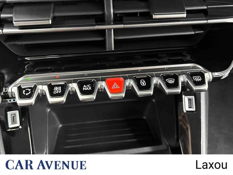 Used PEUGEOT 208 e-208 136ch Style 2022 Rouge Elixir (V) € 15694 in Nancy