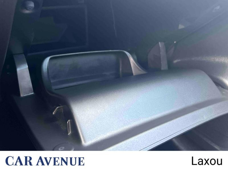 Used PEUGEOT 208 1.2 PureTech 75ch S&S Style 2021 Gris Platinium (M) € 12061 in Nancy