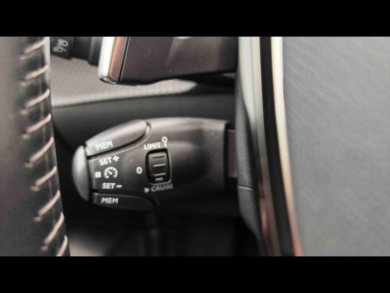 Used PEUGEOT 208 1.2 PureTech 100ch S&S Allure EAT8 2022 Noir Perla Nera (M) € 13909 in Nancy