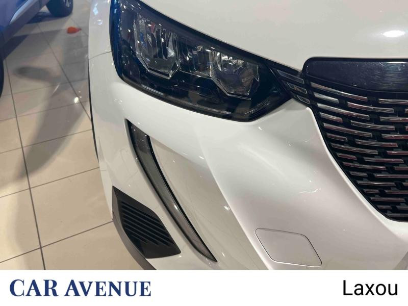 Occasion PEUGEOT 2008 1.2 PureTech 130ch S&S Allure 2021 Blanc banquise (O) 15528 € à Nancy