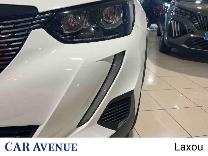 Occasion PEUGEOT 2008 1.2 PureTech 130ch S&S Allure 2021 Blanc banquise (O) 15528 € à Nancy