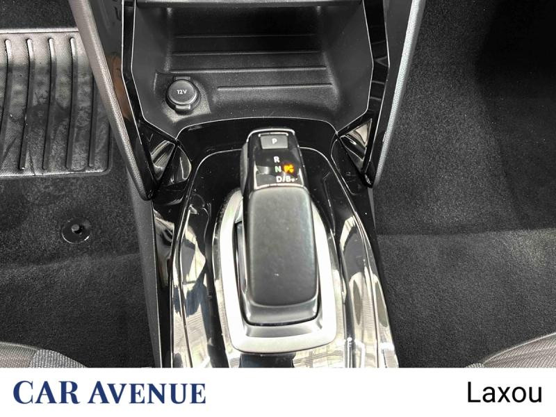 Used PEUGEOT 208 e-208 136ch Style 2022 Rouge Elixir (V) € 15694 in Nancy