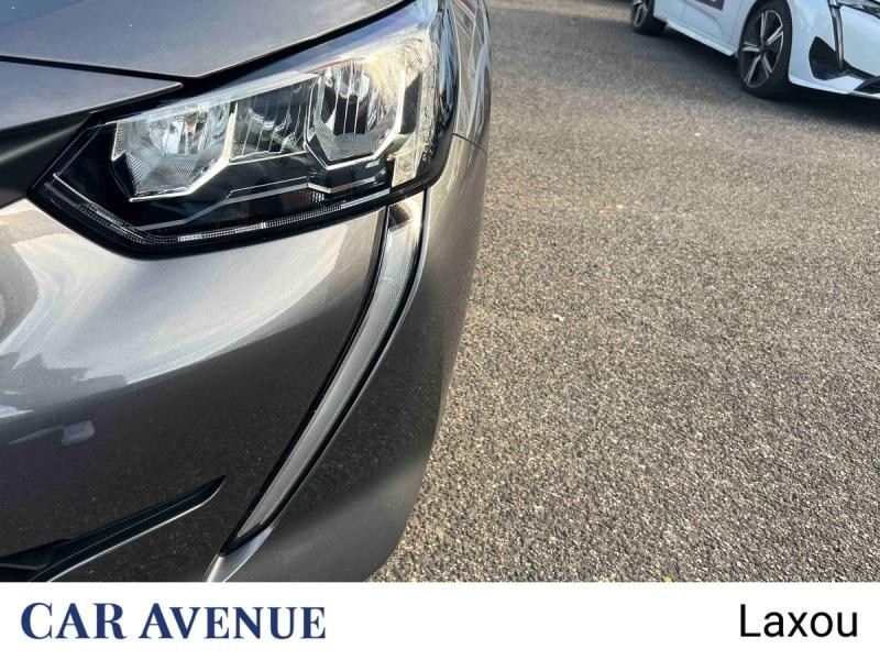 Used PEUGEOT 208 1.2 PureTech 75ch S&S Style 2021 Gris Platinium (M) € 12061 in Nancy