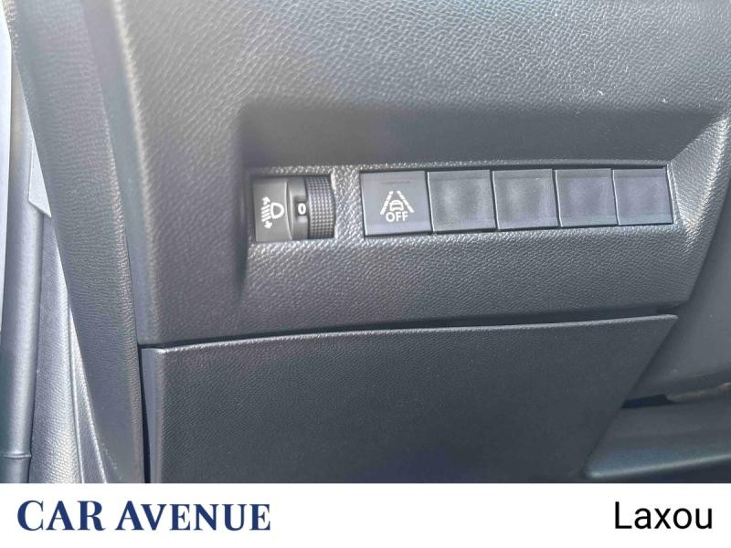 Used PEUGEOT 208 1.2 PureTech 75ch S&S Like 2022 Gris Artense (M) € 11054 in Nancy