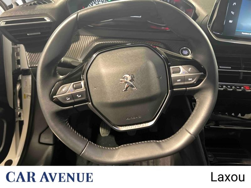 Occasion PEUGEOT 2008 1.2 PureTech 130ch S&S Allure 2021 Blanc banquise (O) 15528 € à Nancy