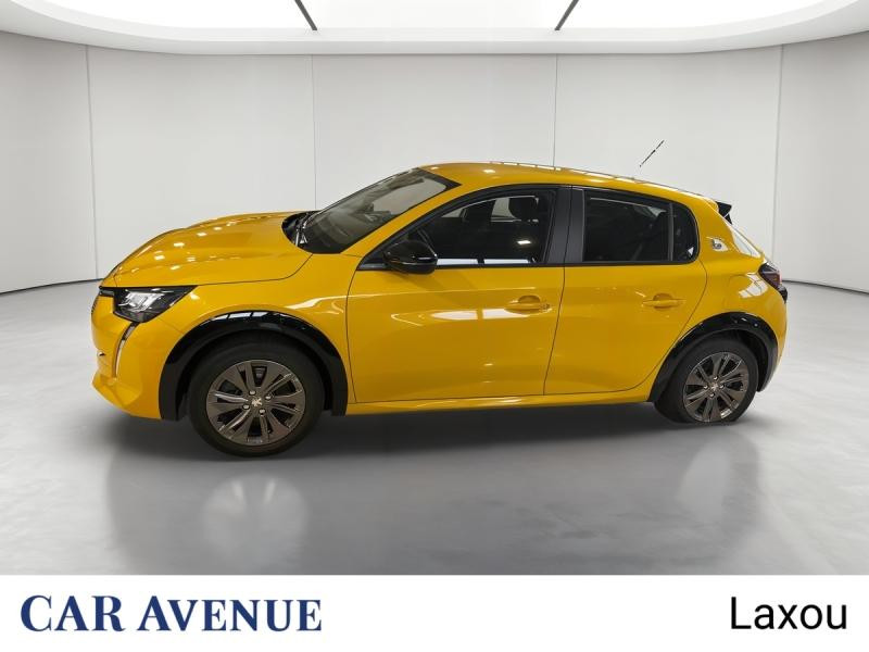 Used PEUGEOT 208 e-208 136ch Active Pack 2022 Jaune € 15423 in Nancy