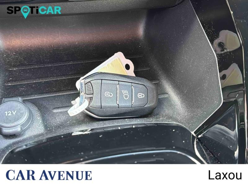 Used PEUGEOT 2008 e-2008 136ch GT 2022 Gris Artense (M) € 17235 in Nancy