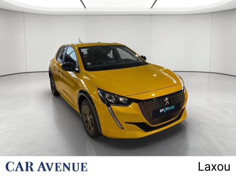 Used PEUGEOT 208 e-208 136ch Active Pack 2022 Jaune € 15423 in Nancy