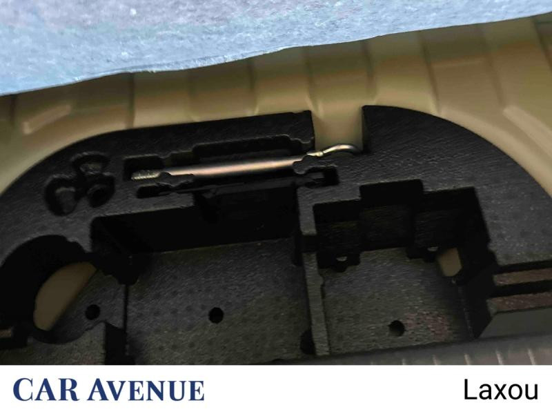 Used PEUGEOT 208 e-208 136ch Active Pack 2022 Jaune € 15423 in Nancy