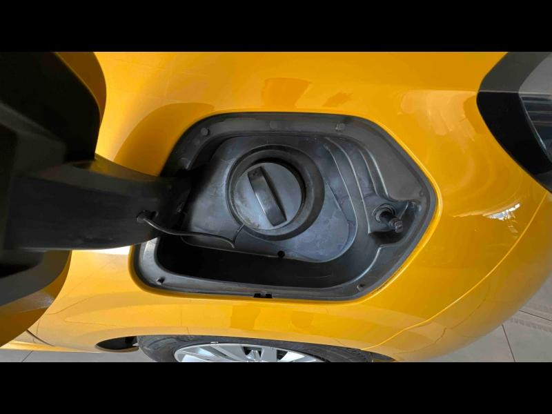 Occasion PEUGEOT 208 1.2 PureTech 75ch S&S Like 2021 Jaune 10395 € à Nancy