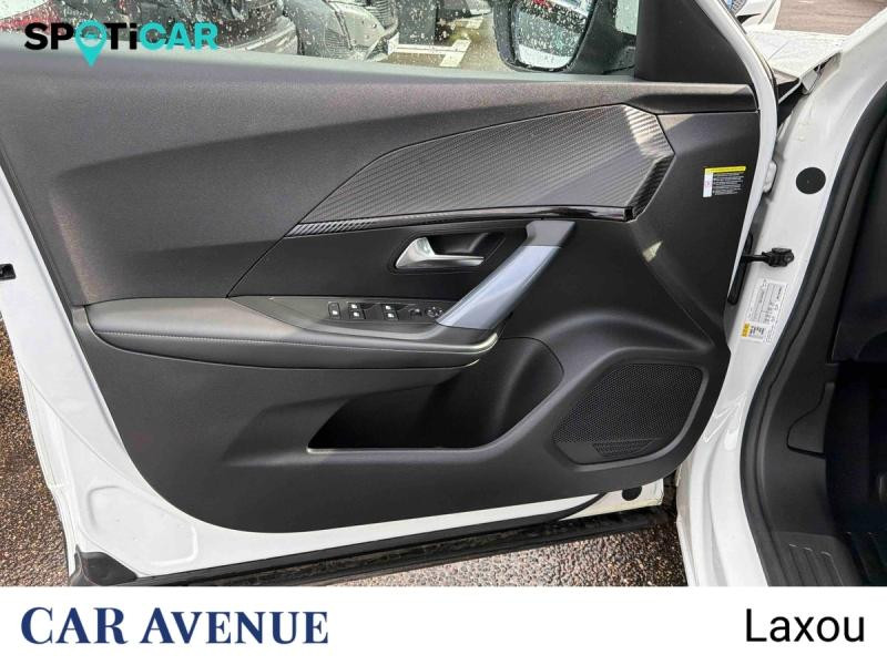 Occasion PEUGEOT 2008 e-2008 136ch Allure 2020 Blanc Nacré (N) 14802 € à Nancy