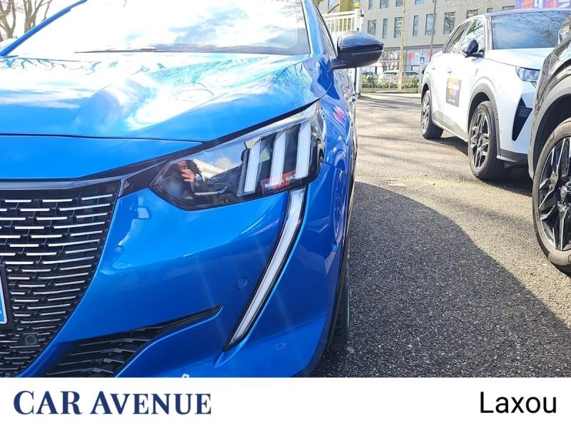 Occasion PEUGEOT 208 1.2 PureTech 100ch S&S GT EAT8 2021 Noir Perla Nera (M) 16573 € à Nancy