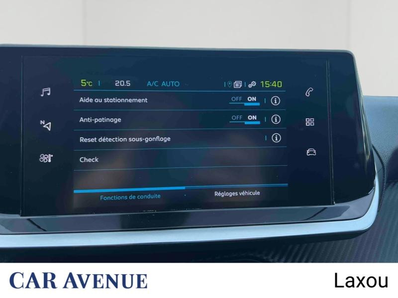 Occasion PEUGEOT 208 e-208 136ch Style 2021 Blanc nacré 15291 € à Nancy