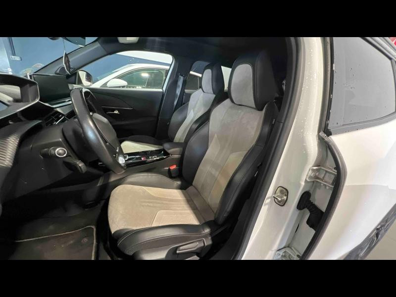 Used PEUGEOT 2008 e-2008 136ch GT Pack 2021 Blanc Nacré (N) € 16899 in Nancy