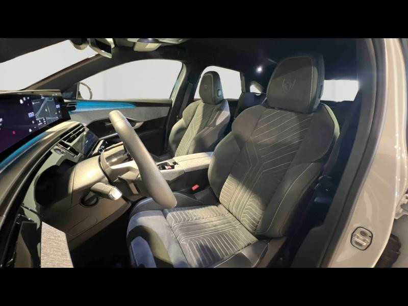 Occasion PEUGEOT 3008 1.2 Hybrid 145ch GT e-DCS6 2025 Blanc Okénite (M) 35459 € à Nancy