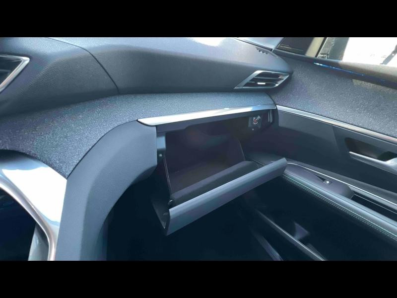 Occasion PEUGEOT 3008 HYBRID 225ch Allure Pack e-EAT8 2021 Bleu Célèbes (M) 20548 € à Nancy