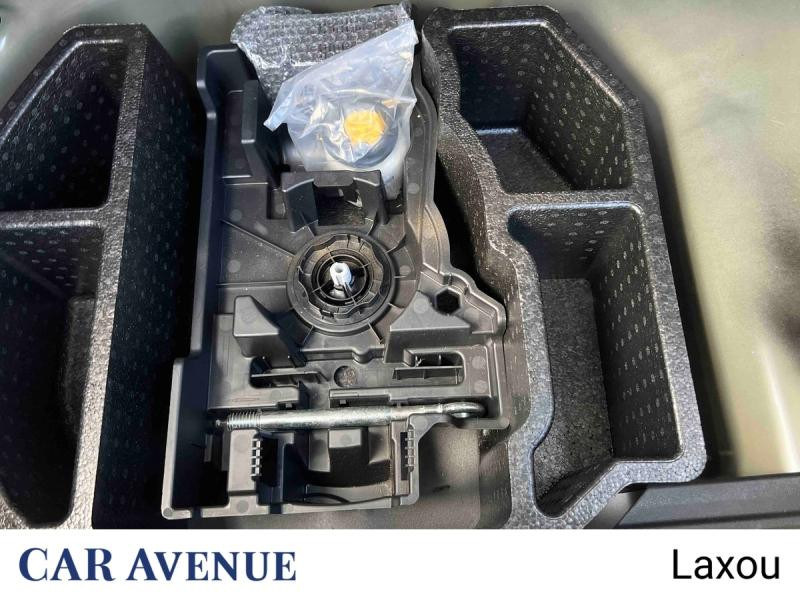 Occasion PEUGEOT 208 1.2 PureTech 75ch S&S Style 2021 Noir Perla Nera (M) 11513 € à Nancy