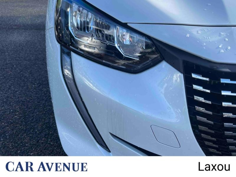 Occasion PEUGEOT 208 1.5 BlueHDi 100ch S&S Style 2022 Blanc nacré 14889 € à Nancy