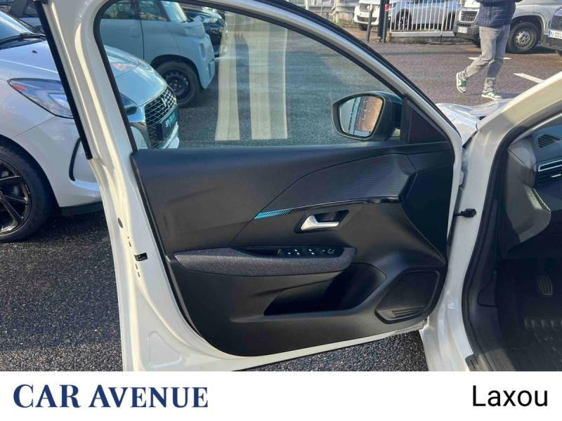 Occasion PEUGEOT 208 1.5 BlueHDi 100ch S&S Style 2022 Blanc nacré 14889 € à Nancy