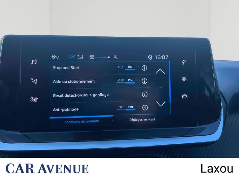 Occasion PEUGEOT 208 1.5 BlueHDi 100ch S&S Style 2022 Blanc nacré 14889 € à Nancy