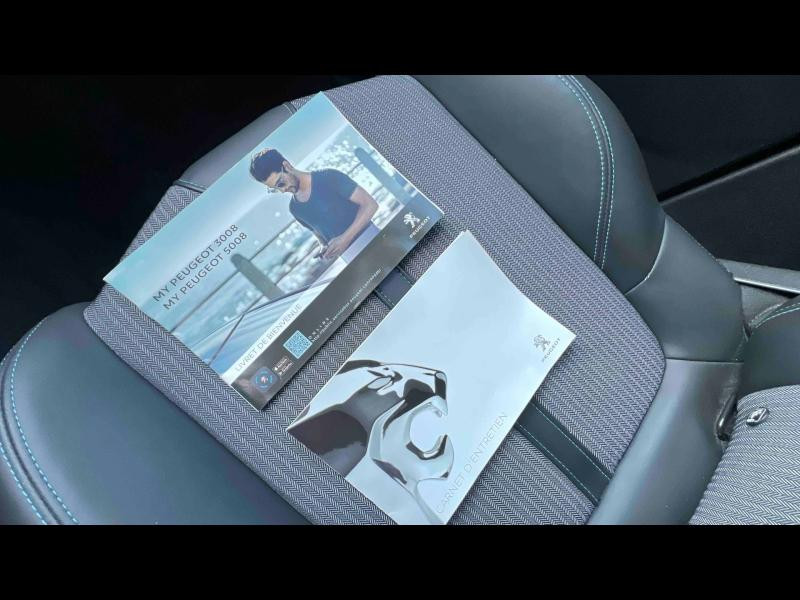 Occasion PEUGEOT 3008 HYBRID 225ch Allure Pack e-EAT8 2021 Bleu Célèbes (M) 20548 € à Nancy