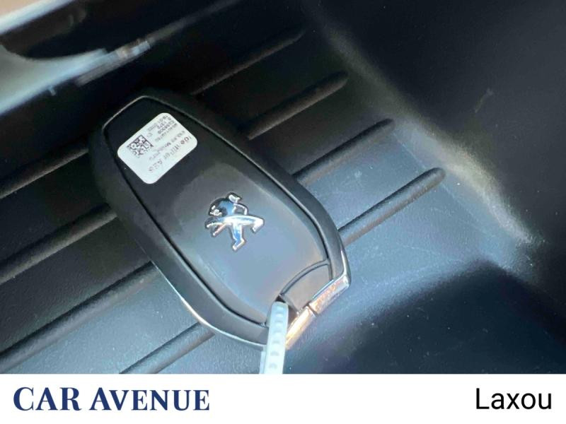 Occasion PEUGEOT 2008 1.2 PureTech 130ch S&S Allure Pack 2022 Orange 15651 € à Nancy