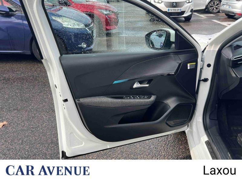 Occasion PEUGEOT 208 e-208 136ch Style 2021 Blanc nacré 15291 € à Nancy