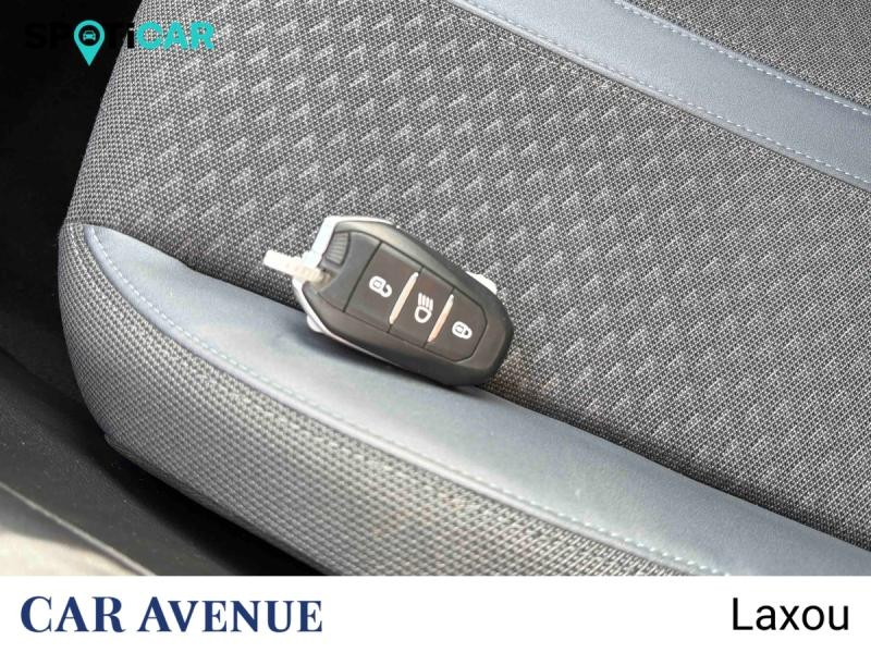 Occasion PEUGEOT 2008 e-2008 136ch Allure 2020 Blanc Nacré (N) 14802 € à Nancy