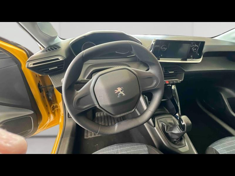 Occasion PEUGEOT 208 1.2 PureTech 75ch S&S Like 2021 Jaune 10395 € à Nancy