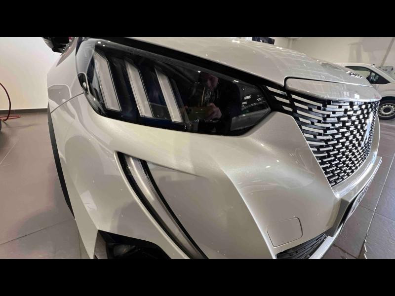 Used PEUGEOT 2008 e-2008 136ch GT Pack 2021 Blanc Nacré (N) € 16899 in Nancy