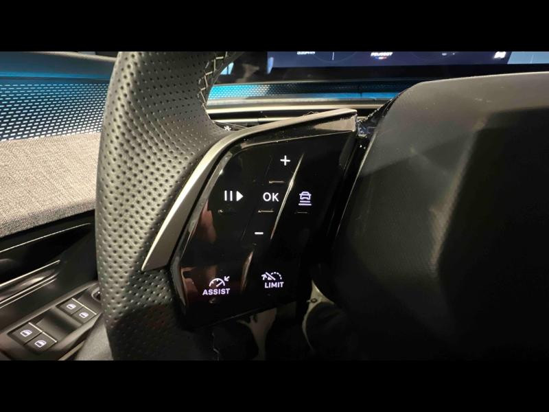 Occasion PEUGEOT 3008 1.2 Hybrid 145ch GT e-DCS6 2025 Blanc Okénite (M) 35459 € à Nancy