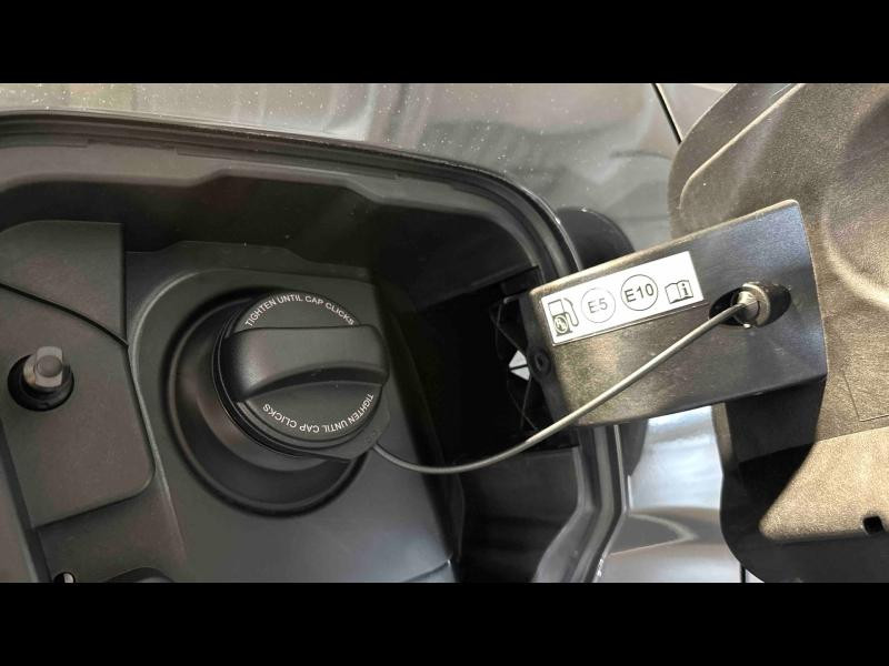 Occasion PEUGEOT 3008 1.2 Hybrid 145ch GT e-DCS6 2026 Gris Titane (M) 40990 € à Nancy