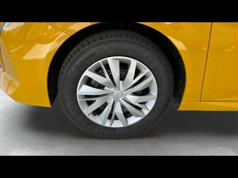 Occasion PEUGEOT 208 1.2 PureTech 75ch S&S Like 2021 Jaune 10395 € à Nancy