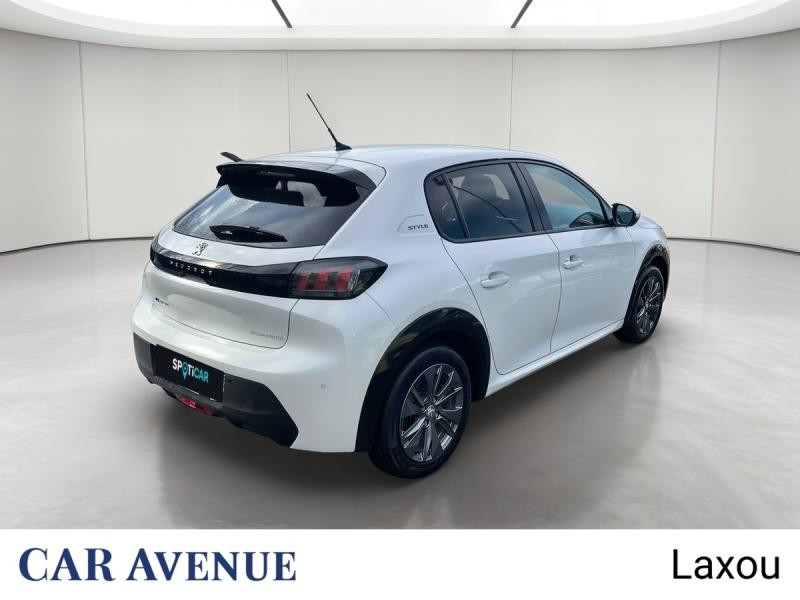 Occasion PEUGEOT 208 e-208 136ch Style 2021 Blanc nacré 15291 € à Nancy