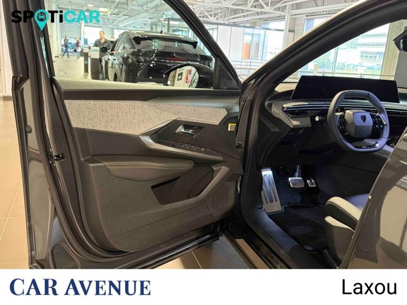 Occasion PEUGEOT 3008 1.2 Hybrid 145ch Allure e-DCS6 2026 Gris Titane (M) 36490 € à Nancy