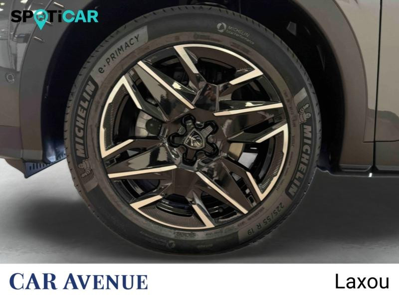 Occasion PEUGEOT 3008 1.2 Hybrid 145ch Allure e-DCS6 2026 Gris Titane (M) 36490 € à Nancy