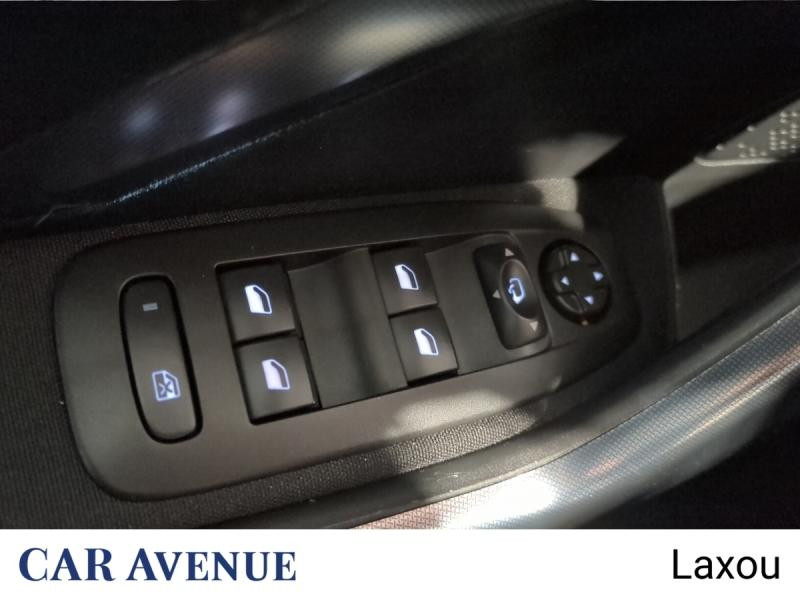 Occasion PEUGEOT 2008 1.2 PureTech 110ch Allure S&S EAT6 2018 Gris Artense 10408 € à Nancy