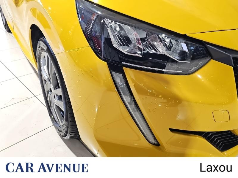 Occasion PEUGEOT 208 1.2 PureTech 75ch S&S Style 2022 Jaune 10773 € à Nancy