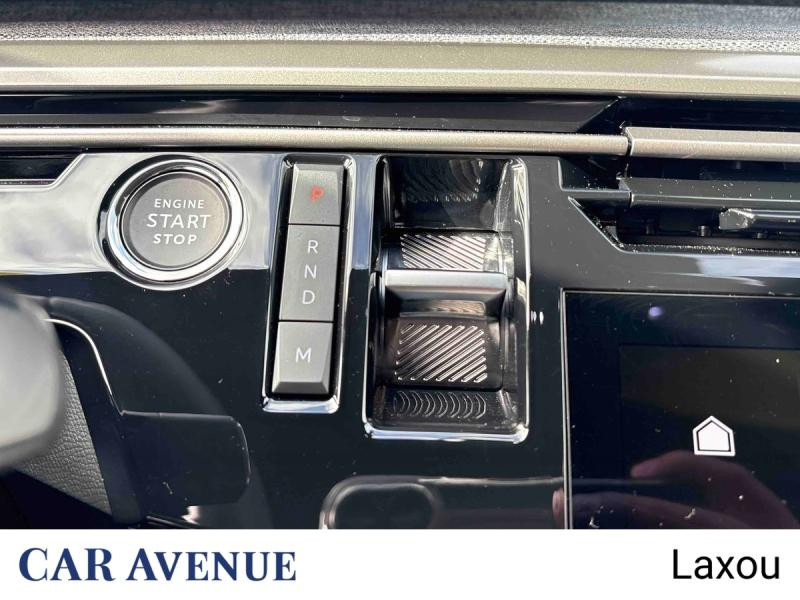 Occasion PEUGEOT 3008 1.2 Hybrid 136ch GT e-DCS6 2025 Noir Perla Nera (M) 35389 € à Nancy