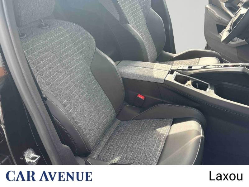 Occasion PEUGEOT 3008 1.2 Hybrid 136ch GT e-DCS6 2025 Noir Perla Nera (M) 35389 € à Nancy