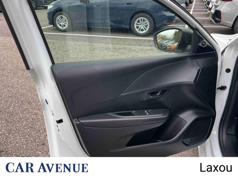 Used PEUGEOT 208 1.2 PureTech 75ch S&S Like 2021 Blanc Banquise (O) € 9699 in Nancy