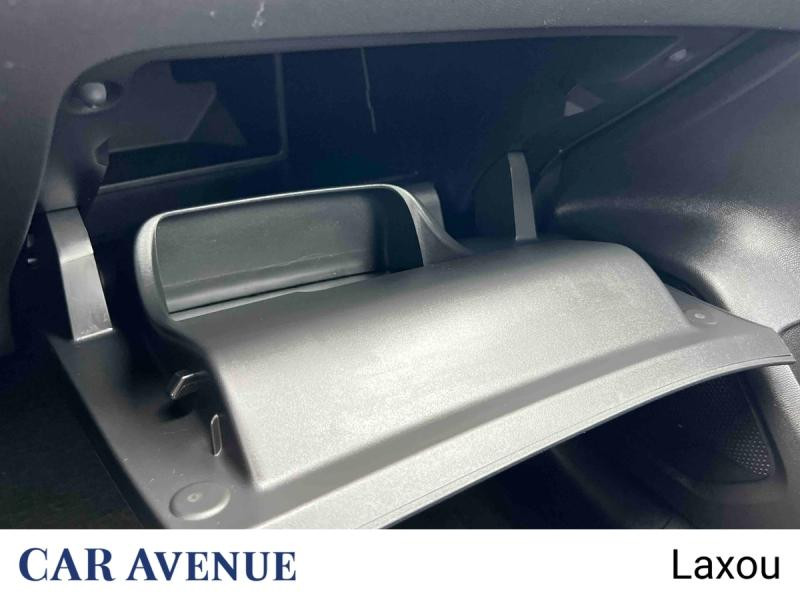 Used PEUGEOT 208 1.2 PureTech 75ch S&S Like 2021 Blanc Banquise (O) € 9699 in Nancy