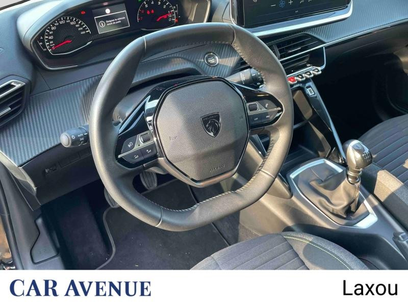 Used PEUGEOT 208 1.2 PureTech 100ch S&S Active 2024 Noir Perla Nera (M) € 12242 in Nancy