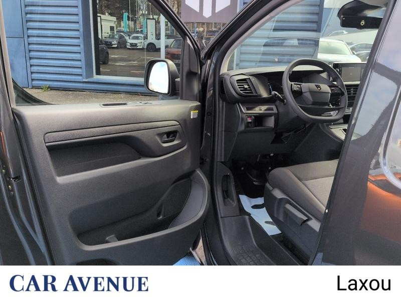 Used PEUGEOT Expert Fg M 136ch (100kW) Batterie 75 kWh Pack Premium Connect 2026 Gris Titane métal € 32800 in Nancy